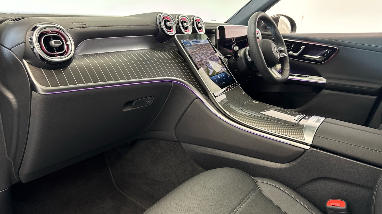 Used Mercedes-Benz GLC 2025 for sale - 76382564: Photo 9