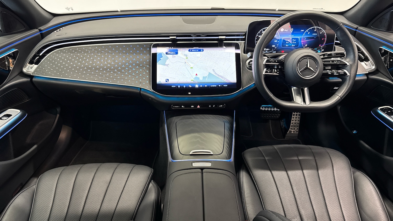 Used Mercedes-Benz E Class 2025 for sale - 78039191: Photo 10