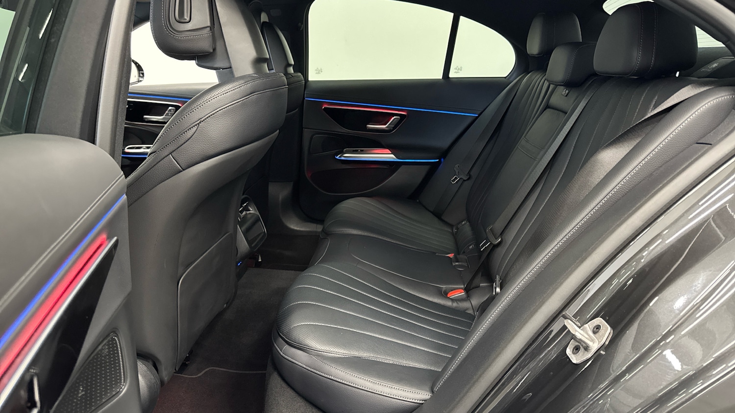 Used Mercedes-Benz E Class 2025 for sale - 78039191: Photo 16