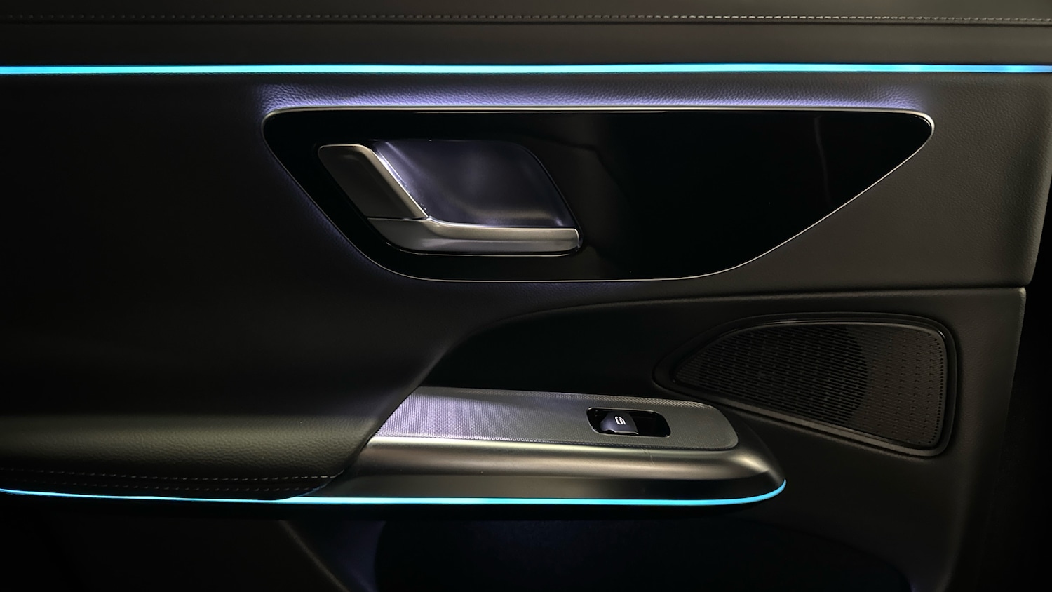 Used Mercedes-Benz E Class 2025 for sale - 78039191: Photo 21