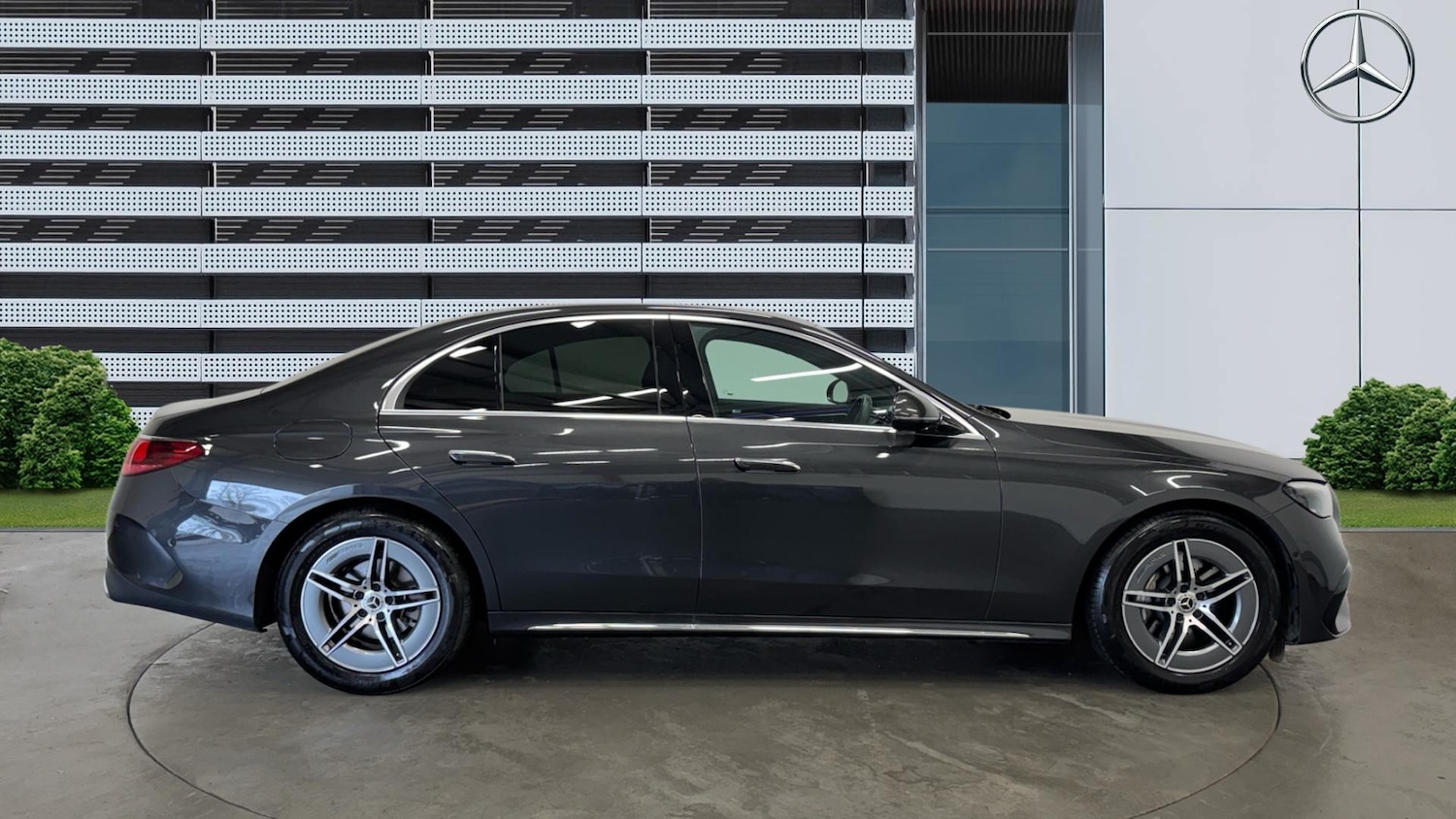 Used Mercedes-Benz E Class 2025 for sale - 78039191: Photo 5