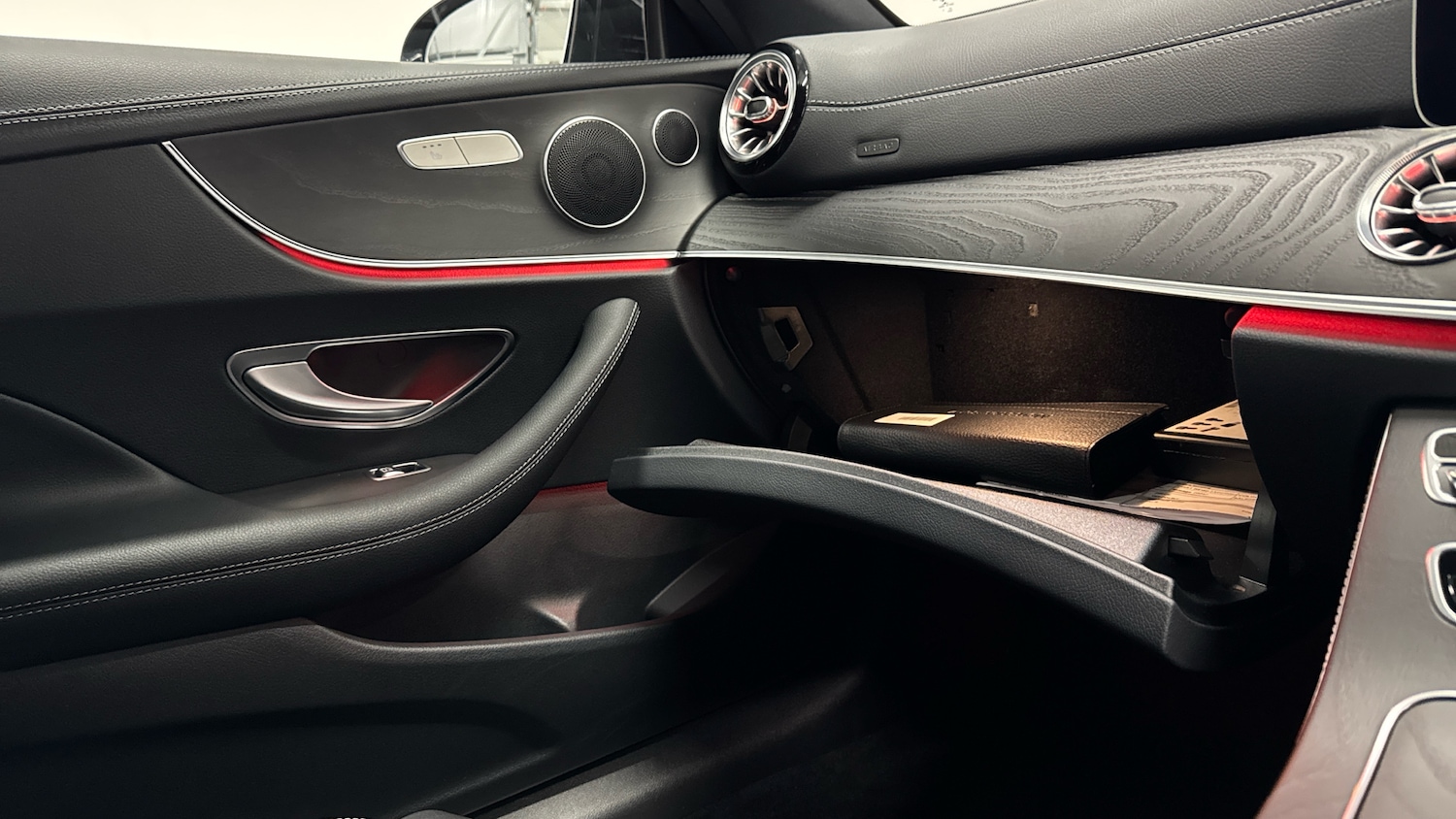 Used Mercedes-Benz E Class 2022 for sale - 76776329: Photo 35