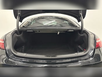 Used Mercedes-Benz E Class 2022 for sale - 76776329: Photo