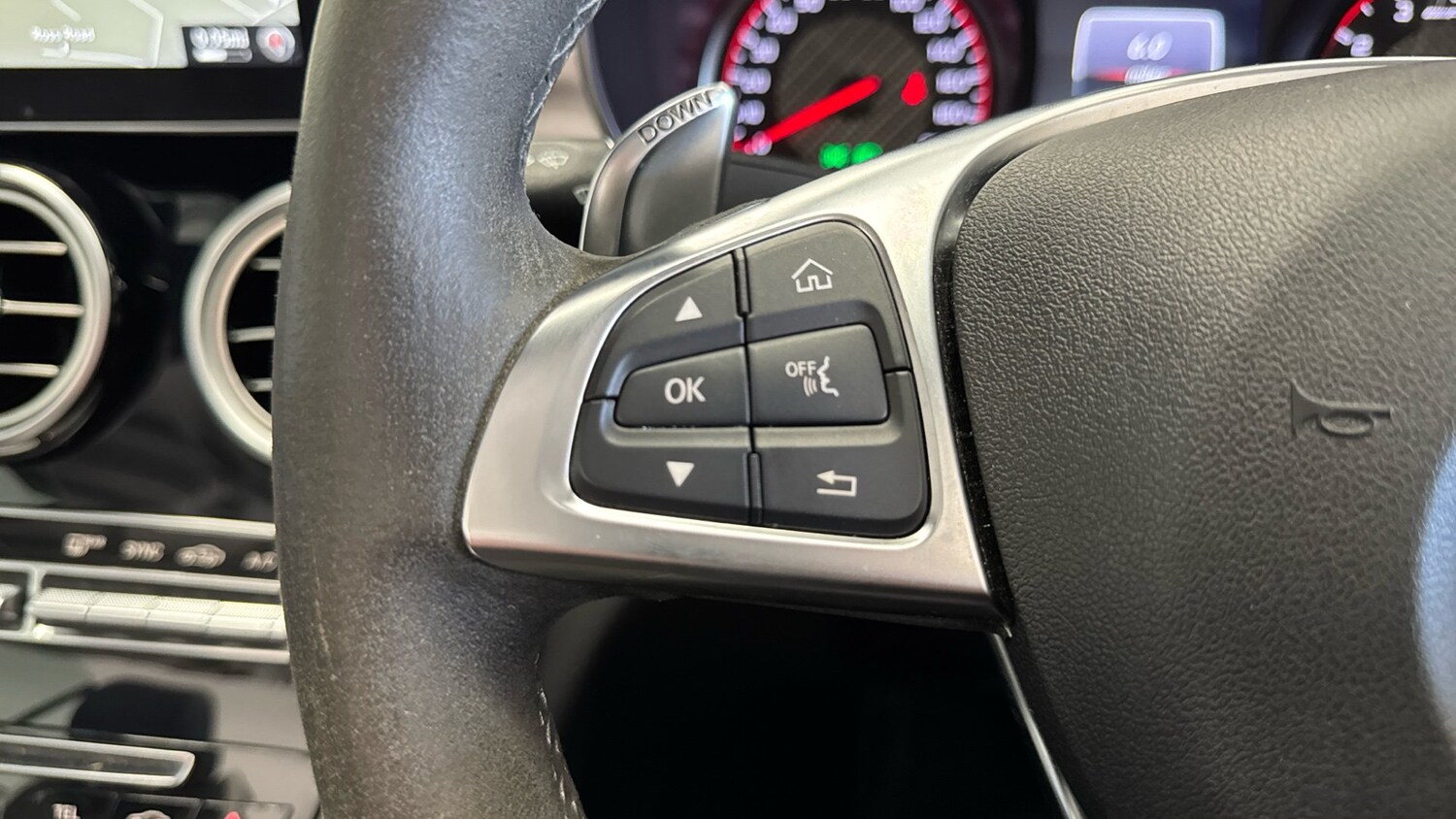 Used Mercedes-Benz C Class 2017 for sale - 75726643: Photo 27