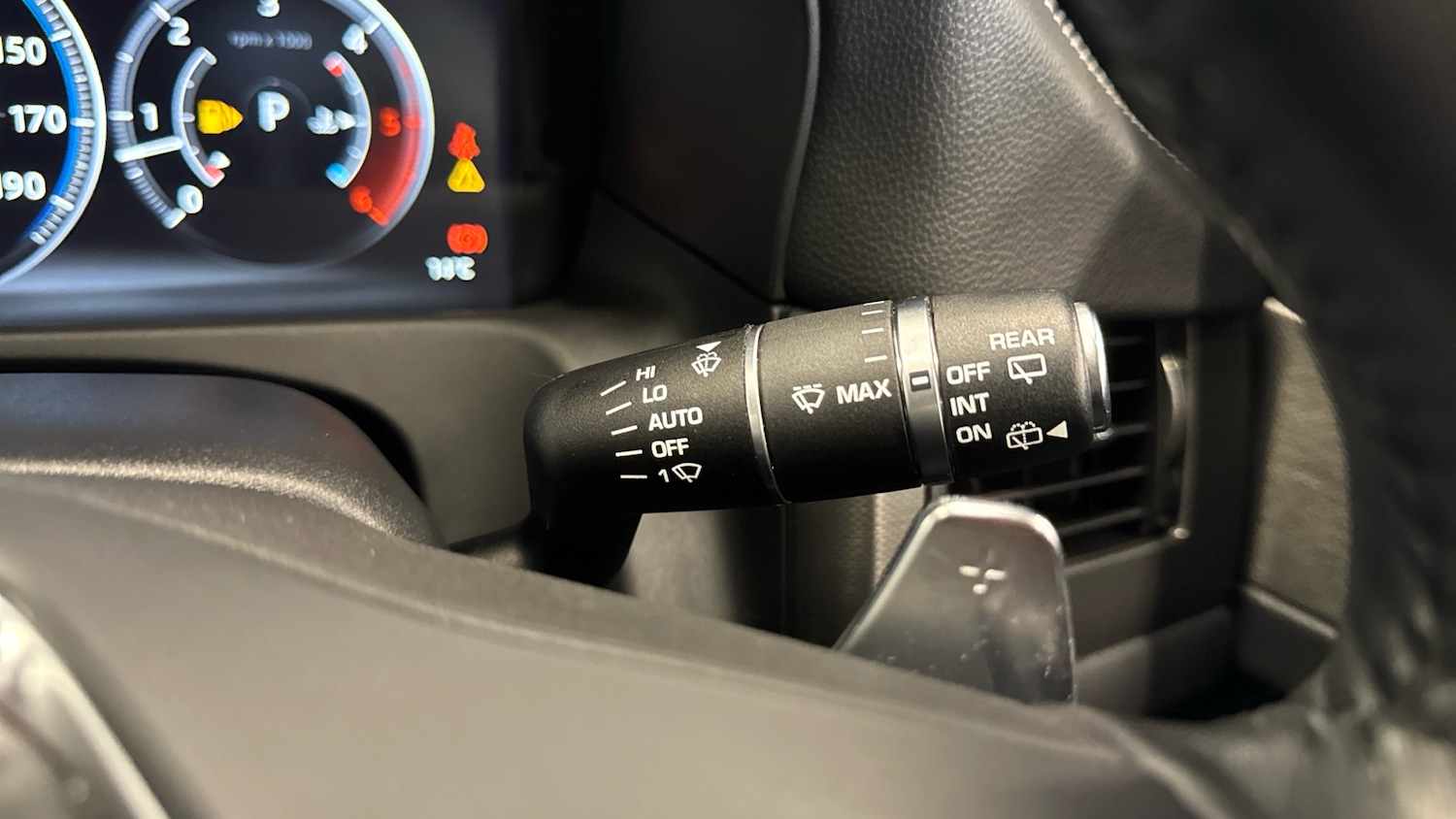 Used Jaguar XF 2018 for sale - 78162355: Photo 31