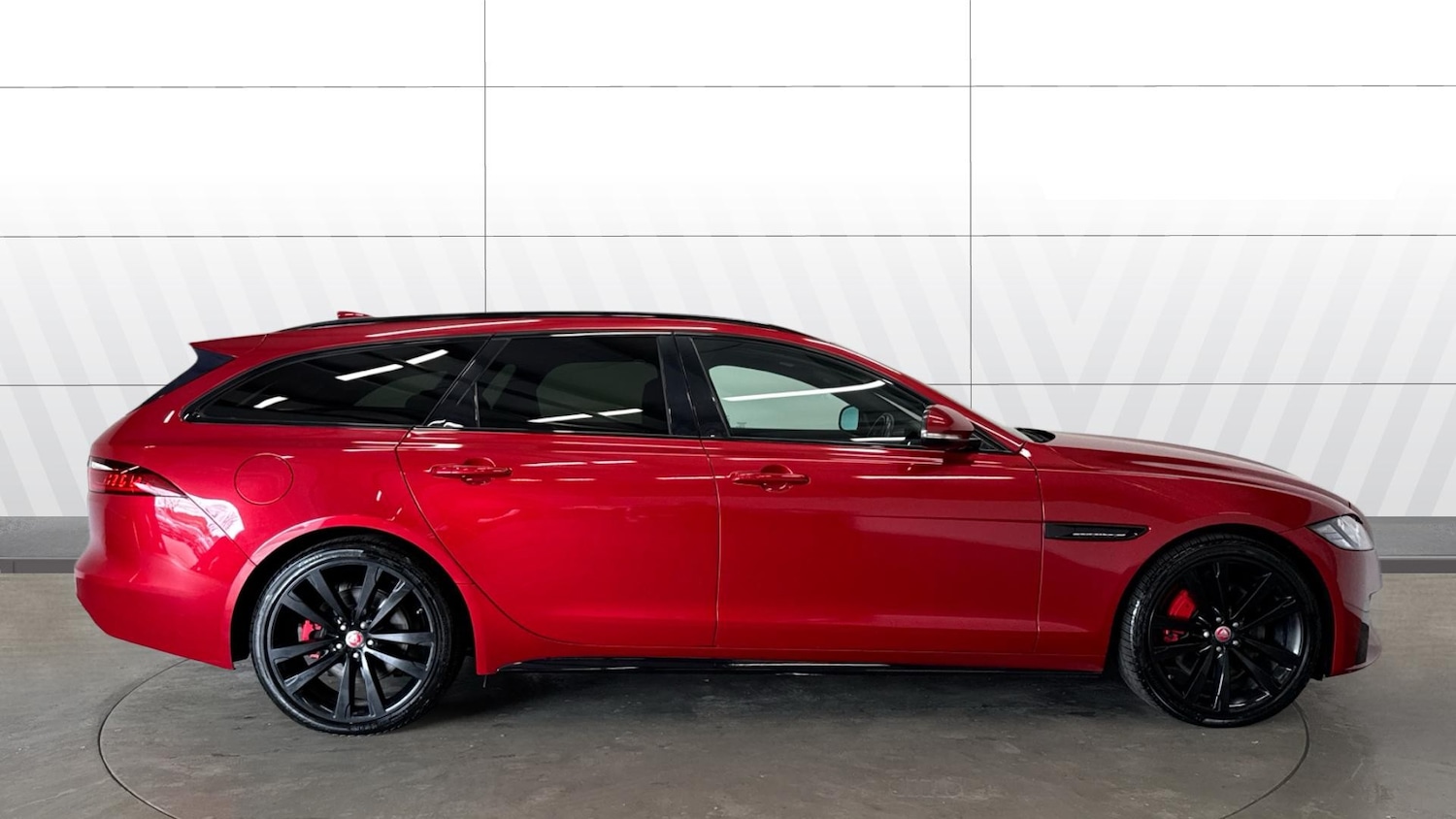 Used Jaguar XF 2018 for sale - 78162355: Photo 5