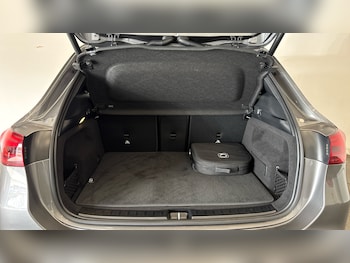 Used Mercedes-Benz EQA 2025 for sale - 78223208: Photo