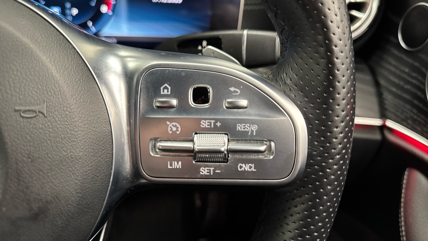 Used Mercedes-Benz E Class 2019 for sale - 76984616: Photo 27