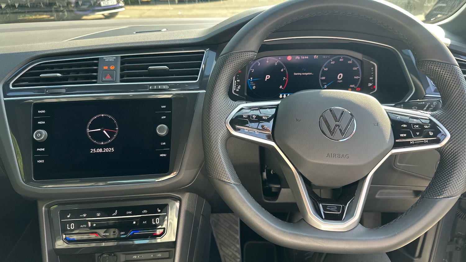 Used Volkswagen Tiguan 2023 for sale - 76738635: Photo 10