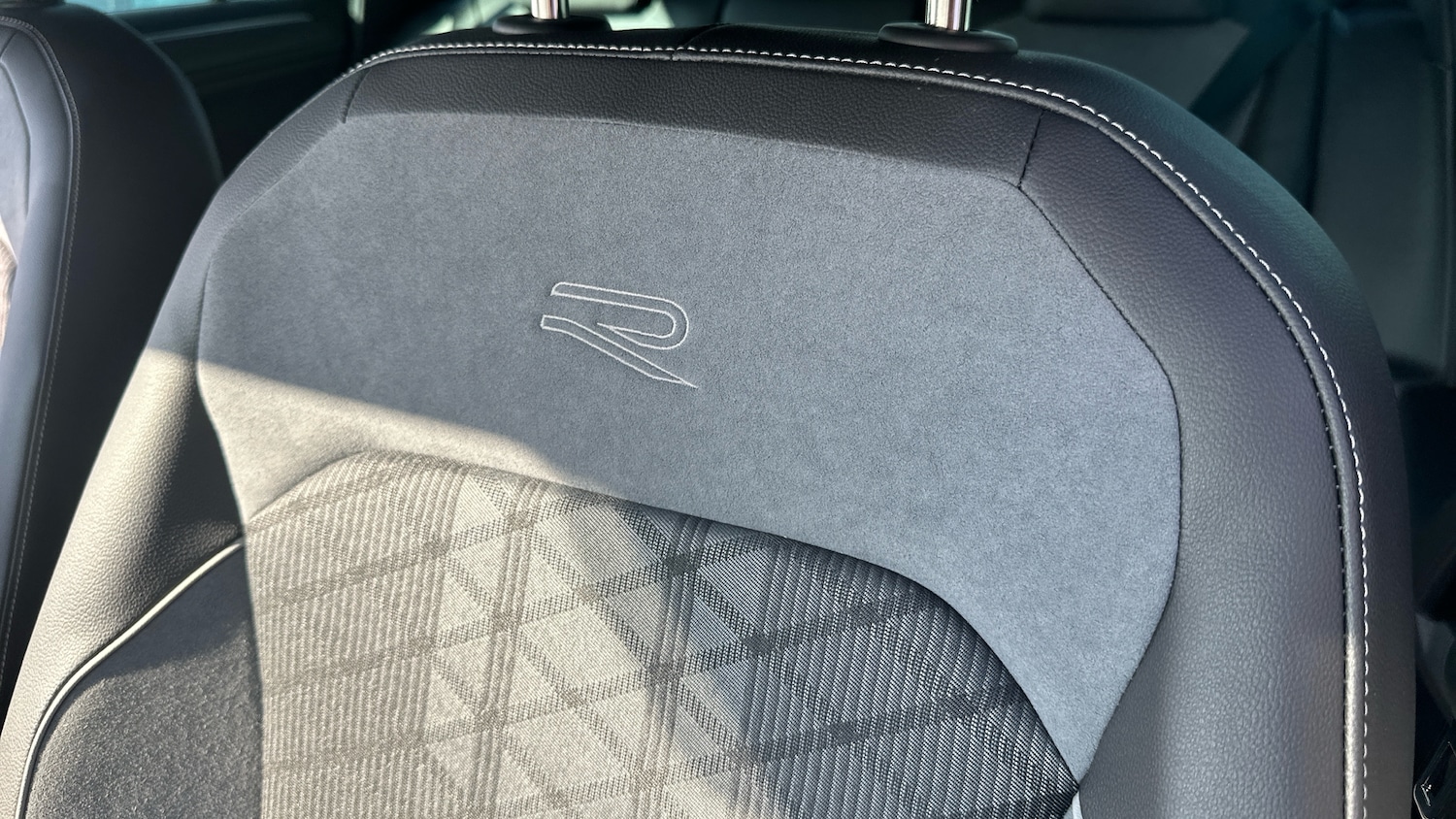 Used Volkswagen Tiguan 2023 for sale - 76738635: Photo 24