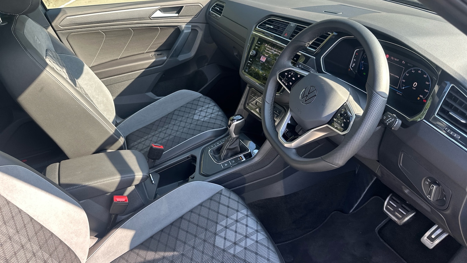 Used Volkswagen Tiguan 2023 for sale - 76738635: Photo 6