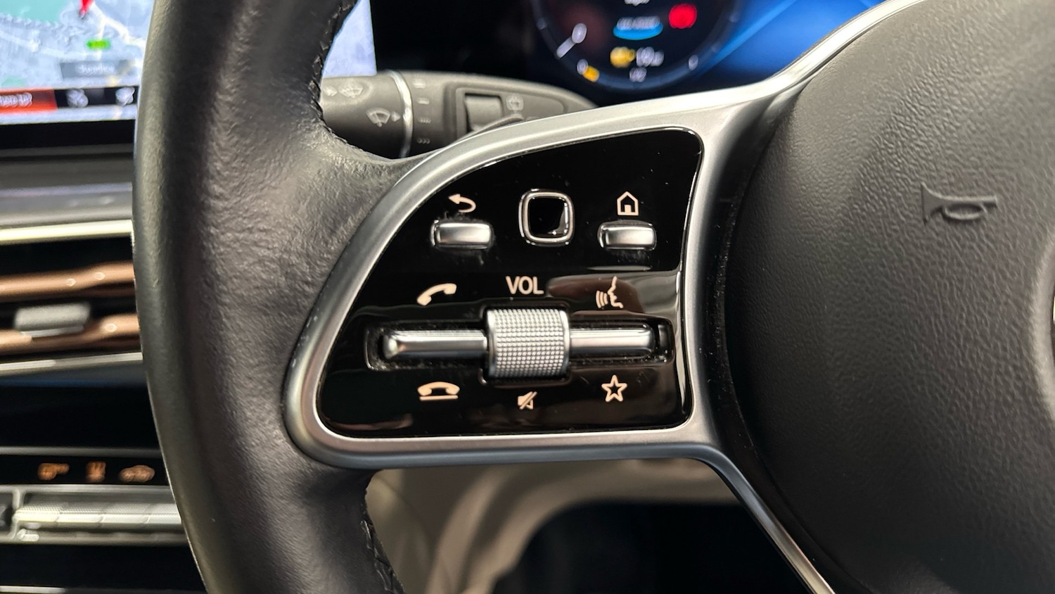 Used Mercedes-Benz EQC 2021 for sale - 77068974: Photo 29