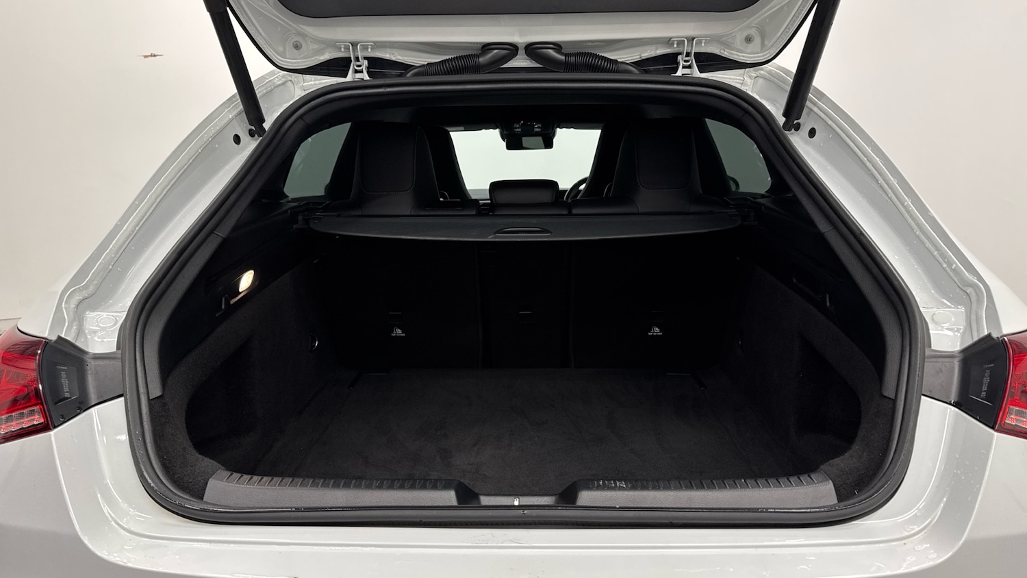 Used Mercedes-Benz CLA 2021 for sale - 77450264: Photo 4