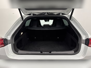 Used Mercedes-Benz CLA 2021 for sale - 77450264: Photo