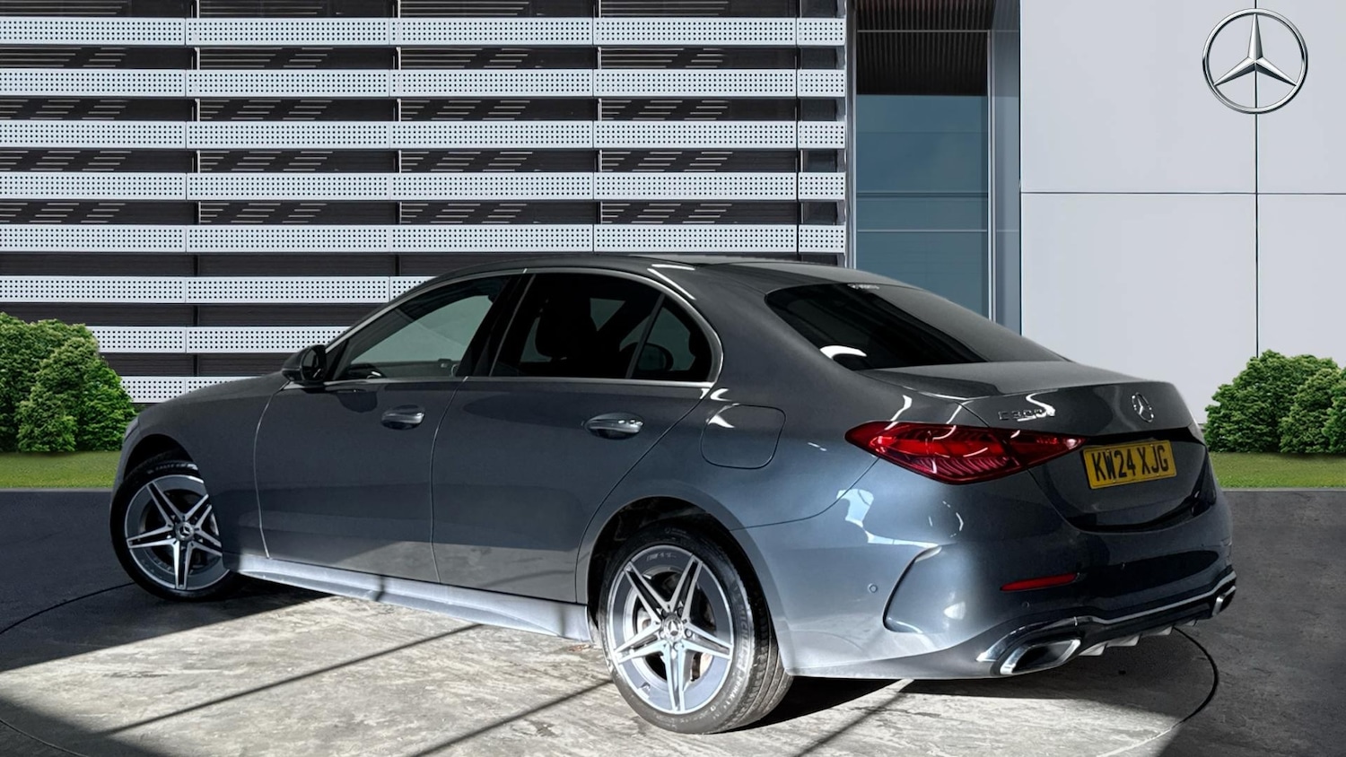 Used Mercedes-Benz C Class 2024 for sale - 76968763: Photo 2