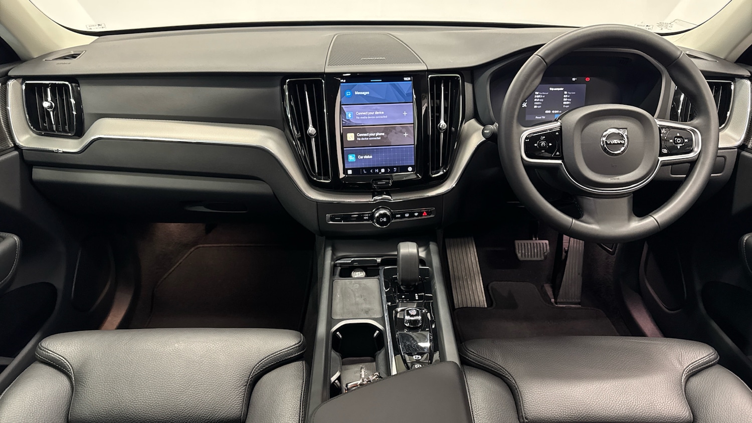 Used Volvo XC60 2024 for sale - 76384889: Photo 10
