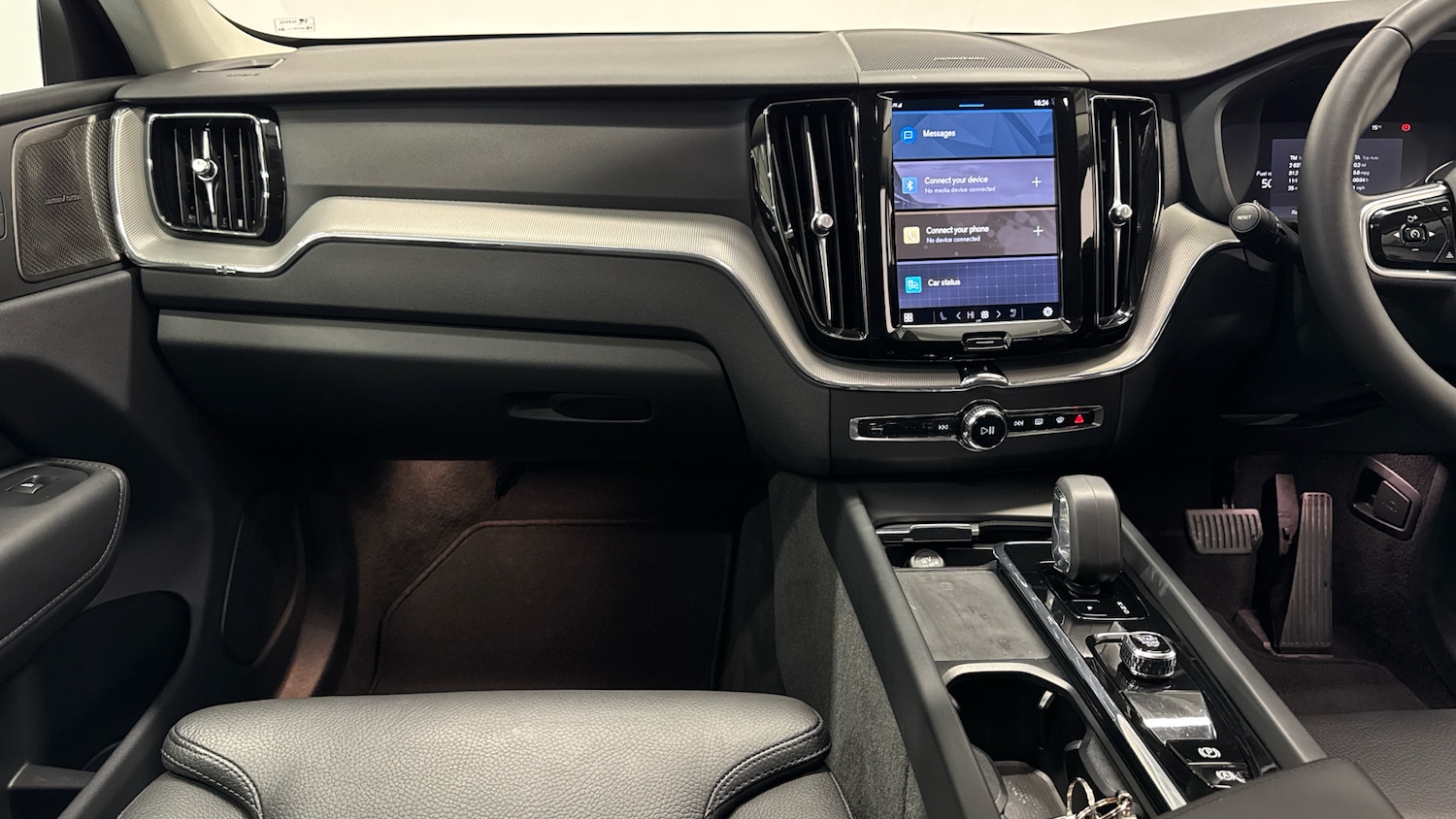 Used Volvo XC60 2024 for sale - 76384889: Photo 14
