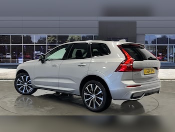 Used Volvo XC60 2024 for sale - 76384889: Photo