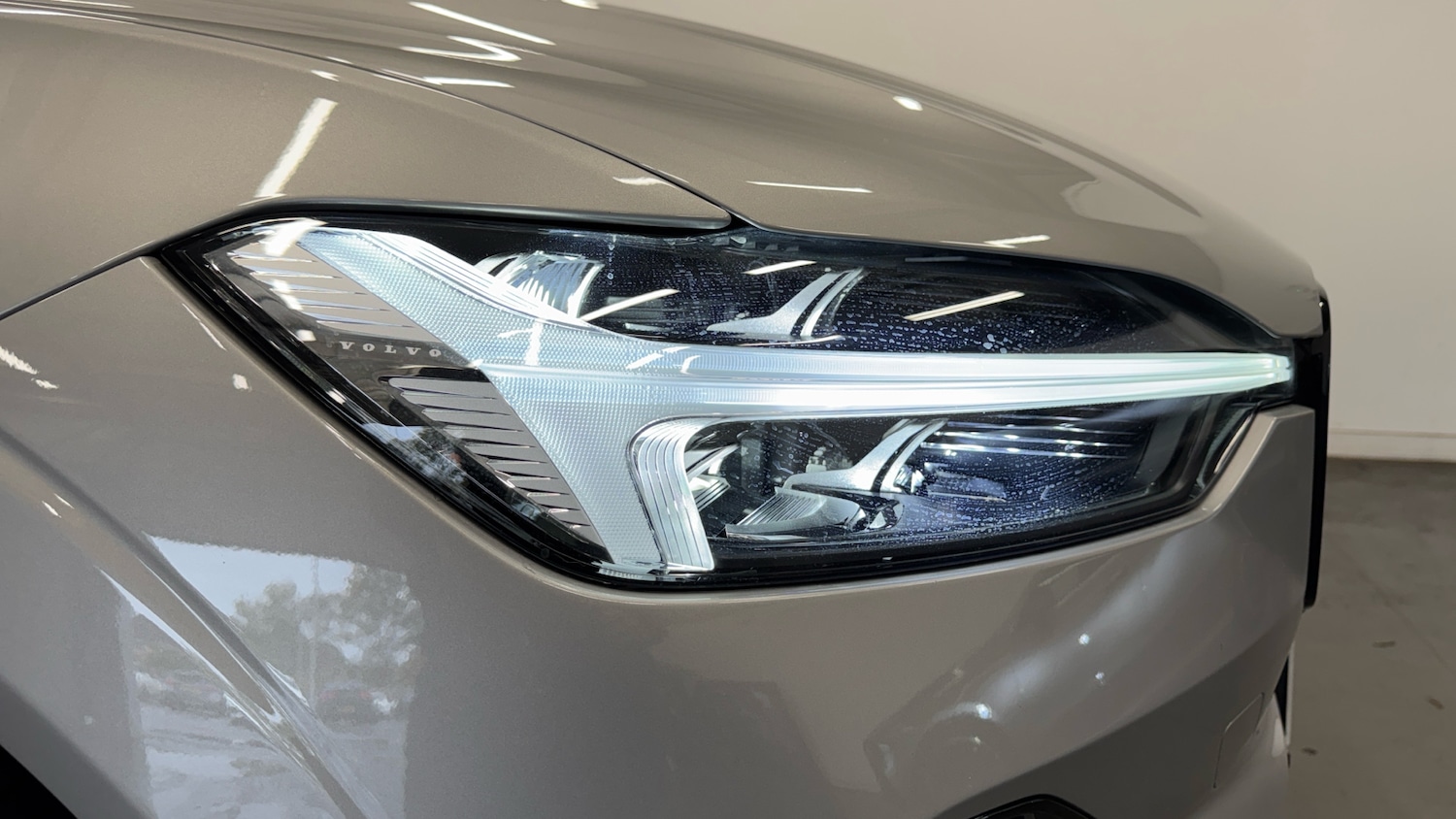 Used Volvo XC60 2024 for sale - 76384889: Photo 44