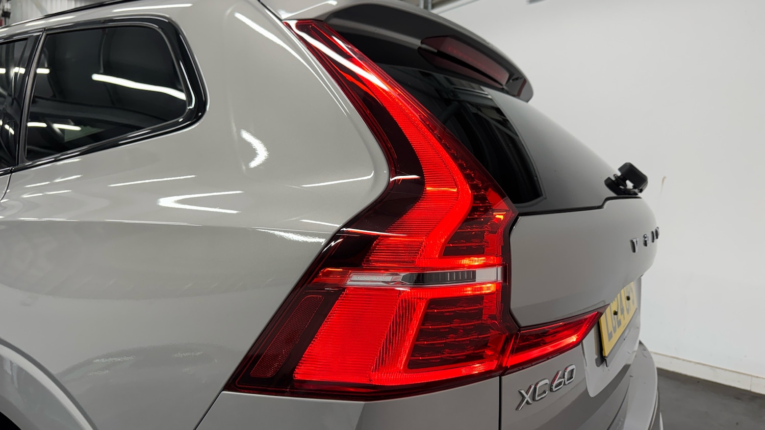 Used Volvo XC60 2024 for sale - 76384889: Photo 45