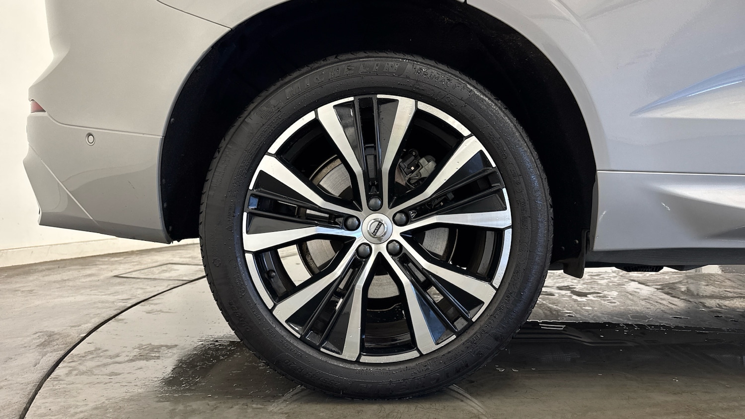 Used Volvo XC60 2024 for sale - 76384889: Photo 7