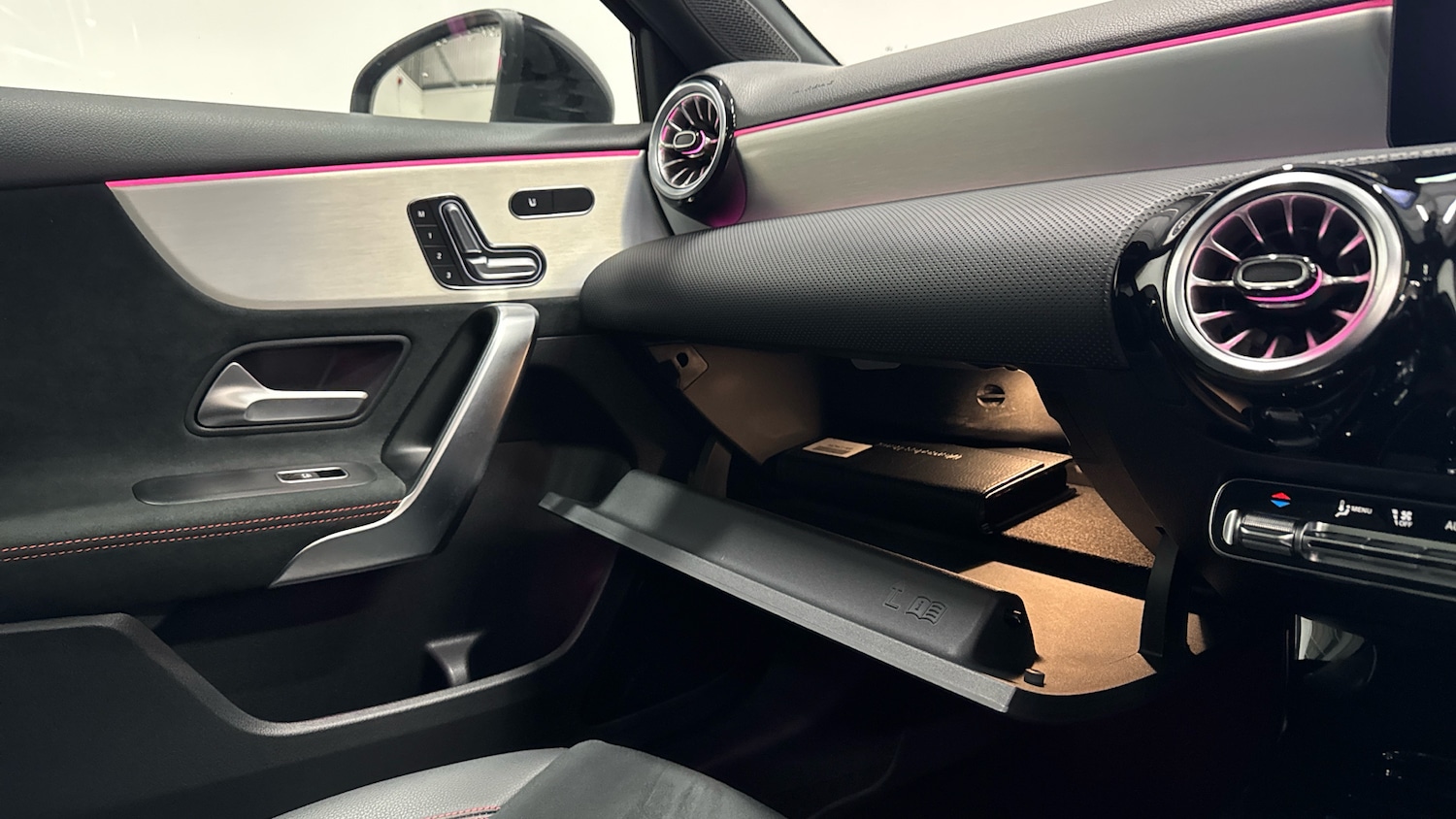 Used Mercedes-Benz A-Class 2024 for sale - 77045563: Photo 35