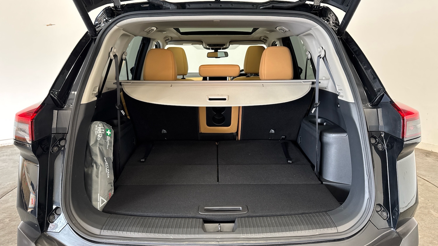 Used Nissan X-Trail 2023 for sale - 78066617: Photo 17