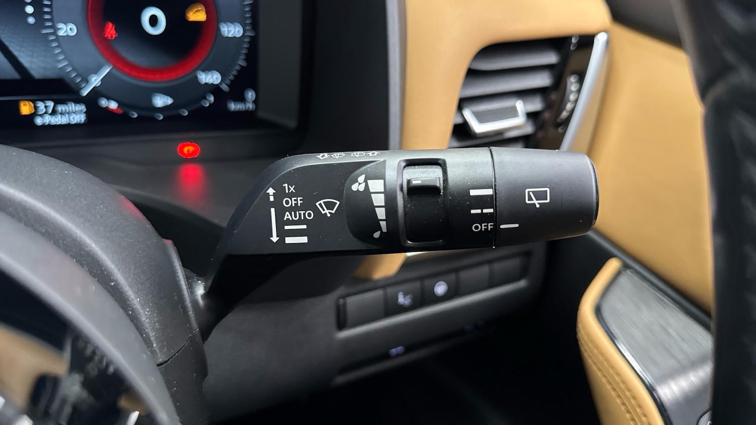 Used Nissan X-Trail 2023 for sale - 78066617: Photo 32