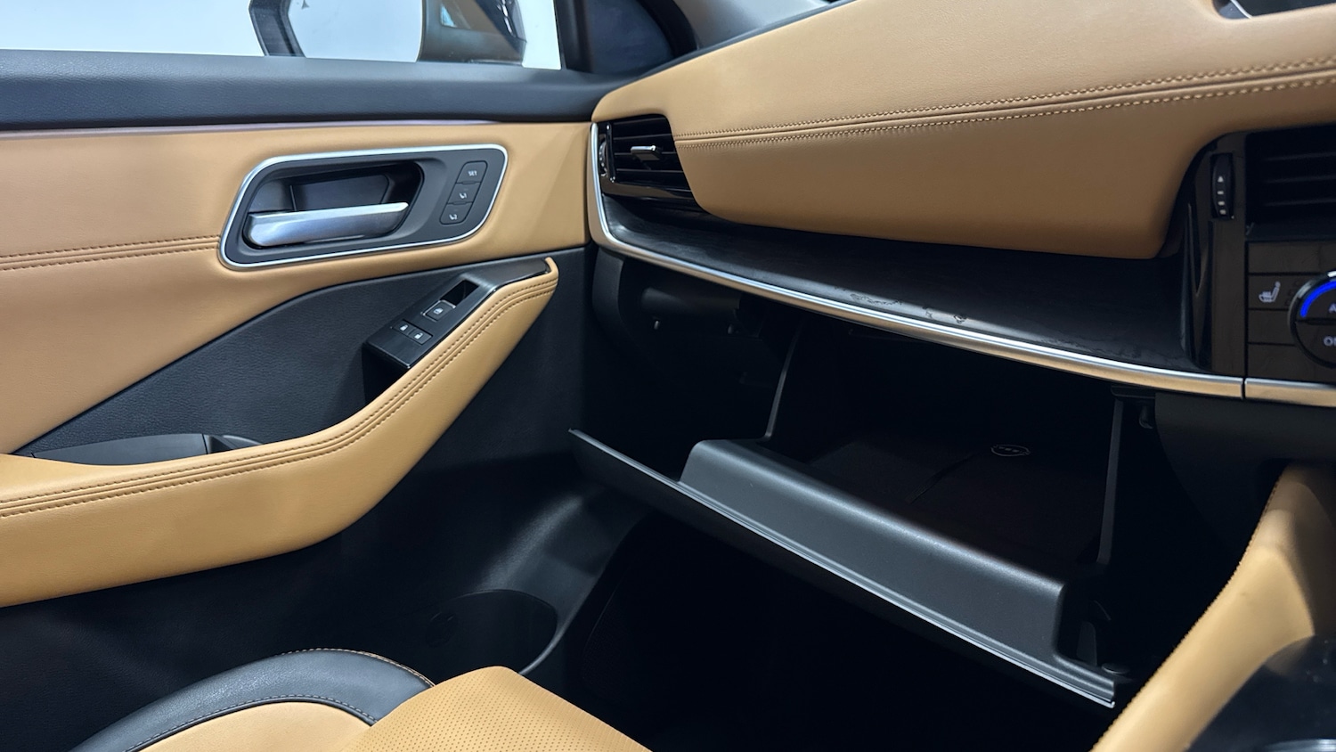 Used Nissan X-Trail 2023 for sale - 78066617: Photo 36