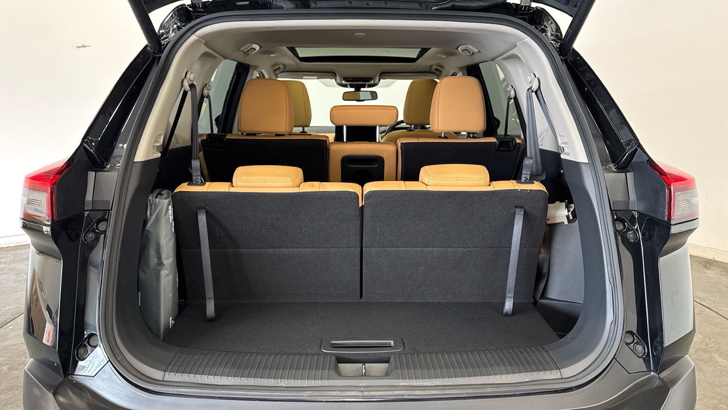 Used Nissan X-Trail 2023 for sale - 78066617: Photo 4