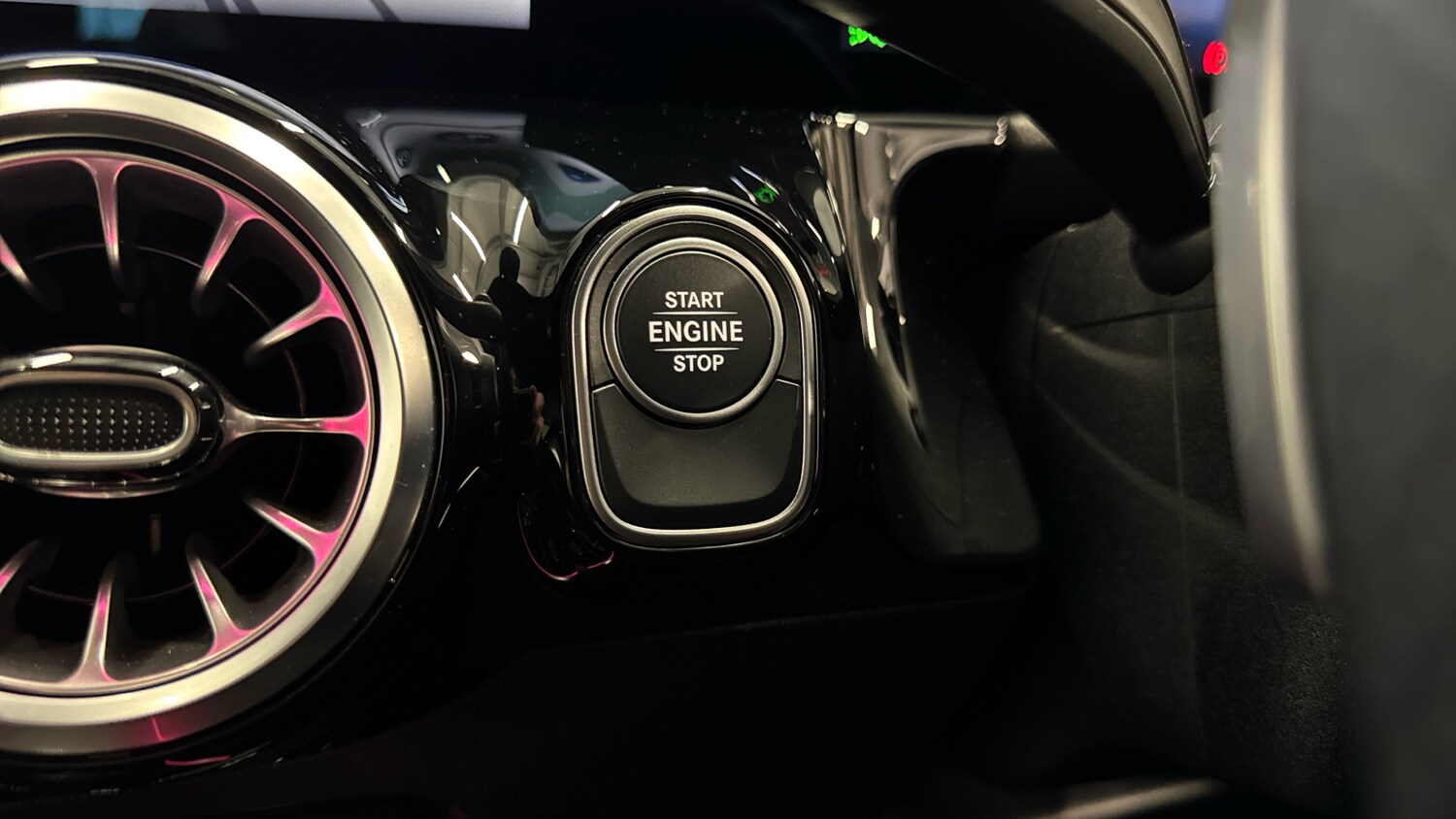 Used Mercedes-Benz GLA 2025 for sale - 77567336: Photo 31