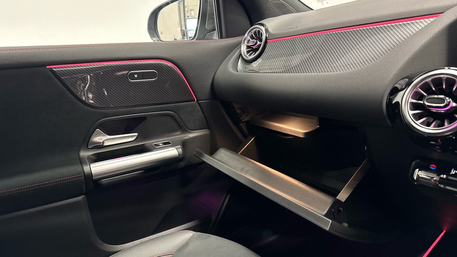 Used Mercedes-Benz GLA 2025 for sale - 77567336: Photo 35