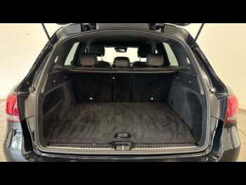 Used Mercedes-Benz GLC 2019 for sale - 75330409: Photo