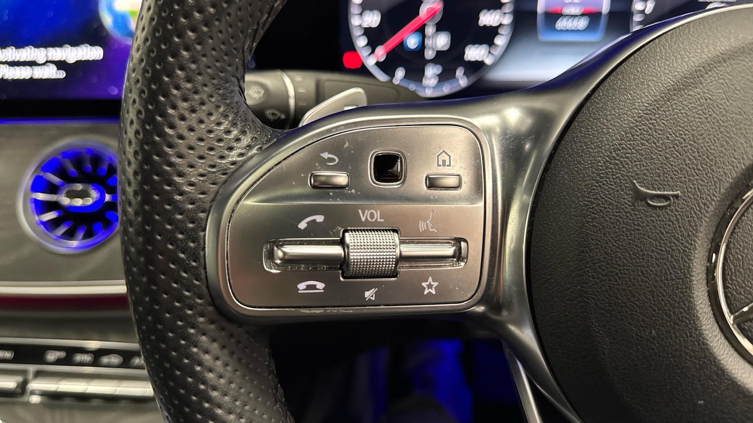 Used Mercedes-Benz CLS 2019 for sale - 76381867: Photo 29