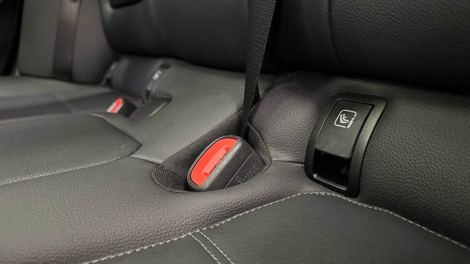 Used Mercedes-Benz C Class 2024 for sale - 77068954: Photo 17