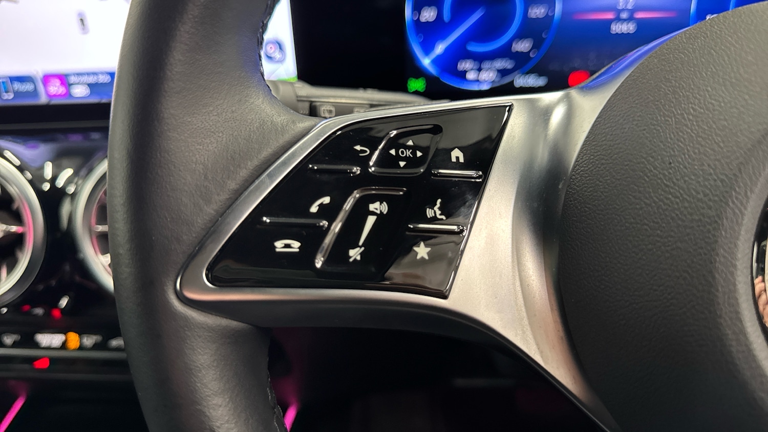 Used Mercedes-Benz EQA 2024 for sale - 77186779: Photo 30