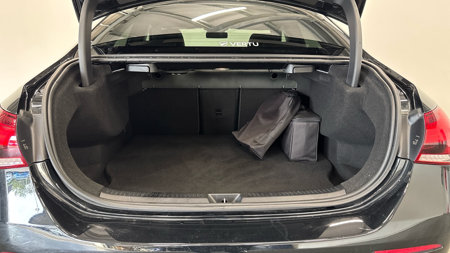 Used Mercedes-Benz A-Class 2021 for sale - 76196402: Photo 4