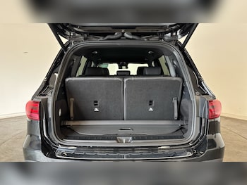 Used Mercedes-Benz GLB 2025 for sale - 78593948: Photo
