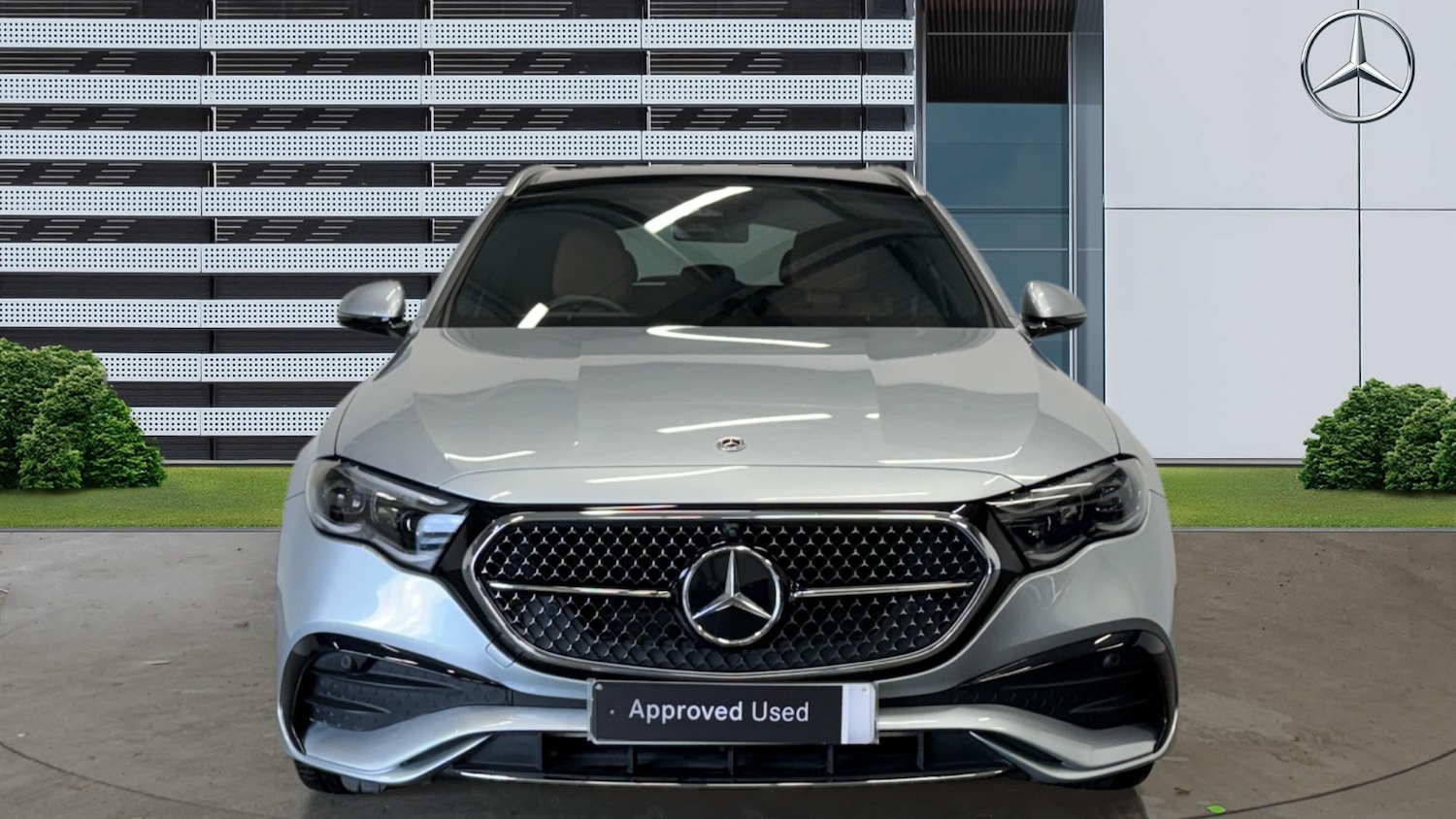 Used Mercedes-Benz E Class 2024 for sale - 76649940: Photo 3