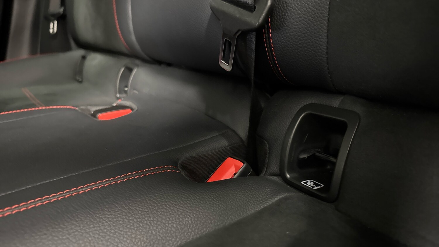 Used Mercedes-Benz GLA 2025 for sale - 77937712: Photo 17