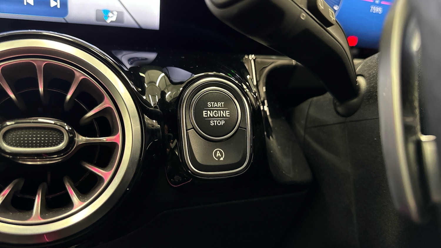 Used Mercedes-Benz GLA 2025 for sale - 77937712: Photo 32