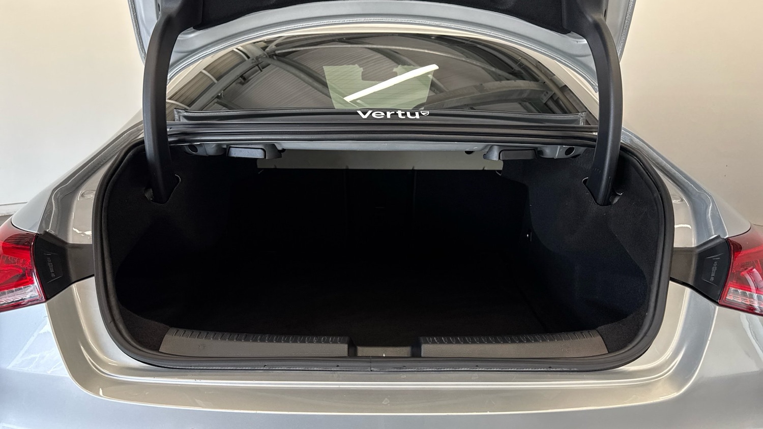 Used Mercedes-Benz CLA 2021 for sale - 76782554: Photo 4