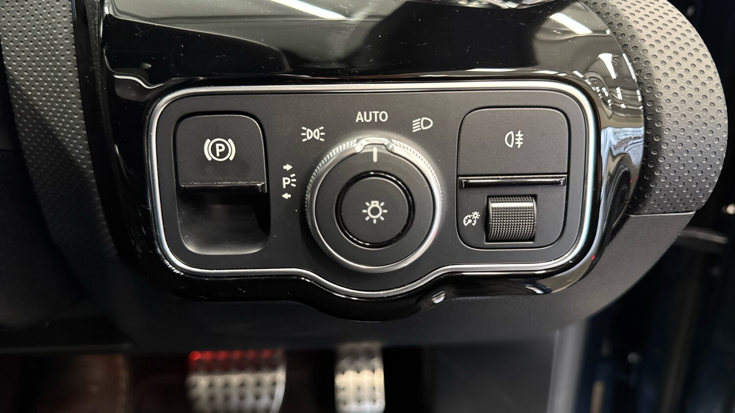 Used Mercedes-Benz CLA 2022 for sale - 76545239: Photo 28