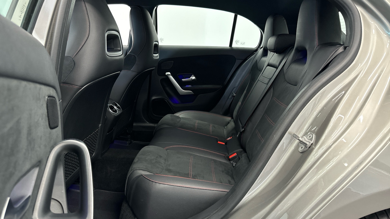 Used Mercedes-Benz A-Class 2019 for sale - 76566173: Photo 16