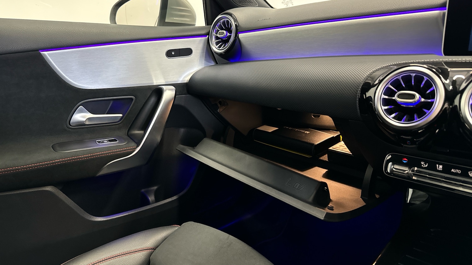 Used Mercedes-Benz A-Class 2019 for sale - 76566173: Photo 34