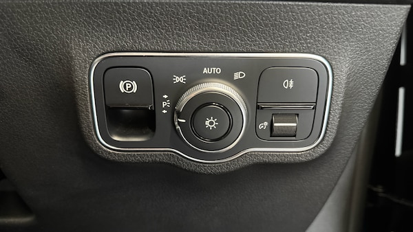 Used Mercedes-Benz GLB 2021 for sale - 76272340: Photo 29