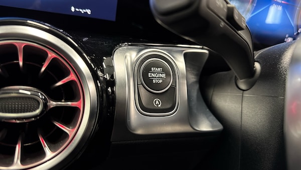 Used Mercedes-Benz GLB 2021 for sale - 76272340: Photo 33