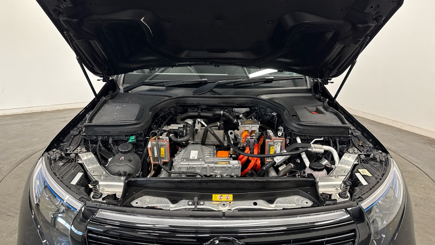 Used Mercedes-Benz EQC 2021 for sale - 76782502: Photo 8