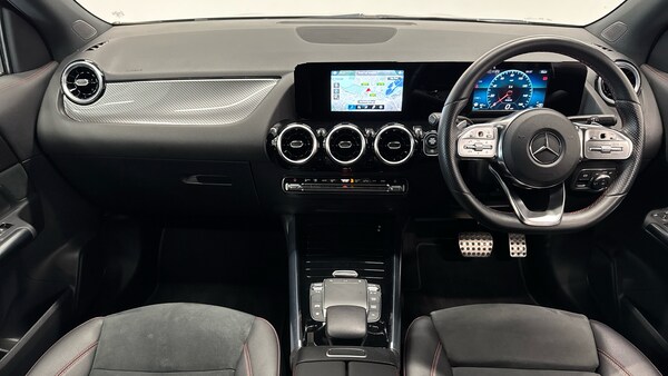 Used Mercedes-Benz GLA 2022 for sale - 76322412: Photo 10