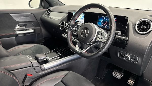 Used Mercedes-Benz GLA 2022 for sale - 76322412: Photo 11